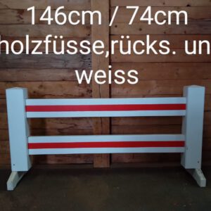 Unterbau aus Kunststoff und Holz