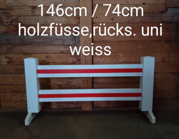 Unterbau aus Kunststoff und Holz