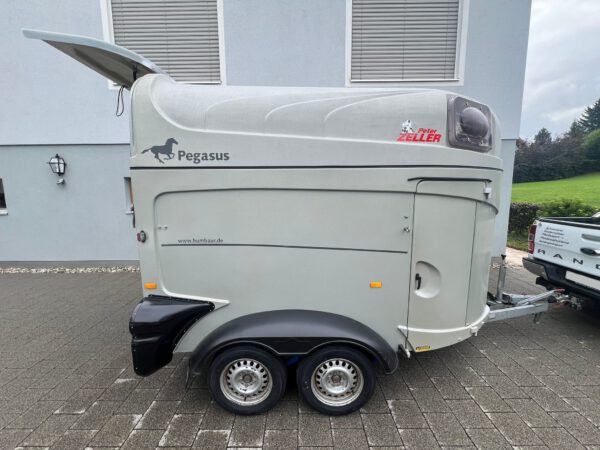 2er Pferdeanhänger Humbaur Pegasus – Bild 7
